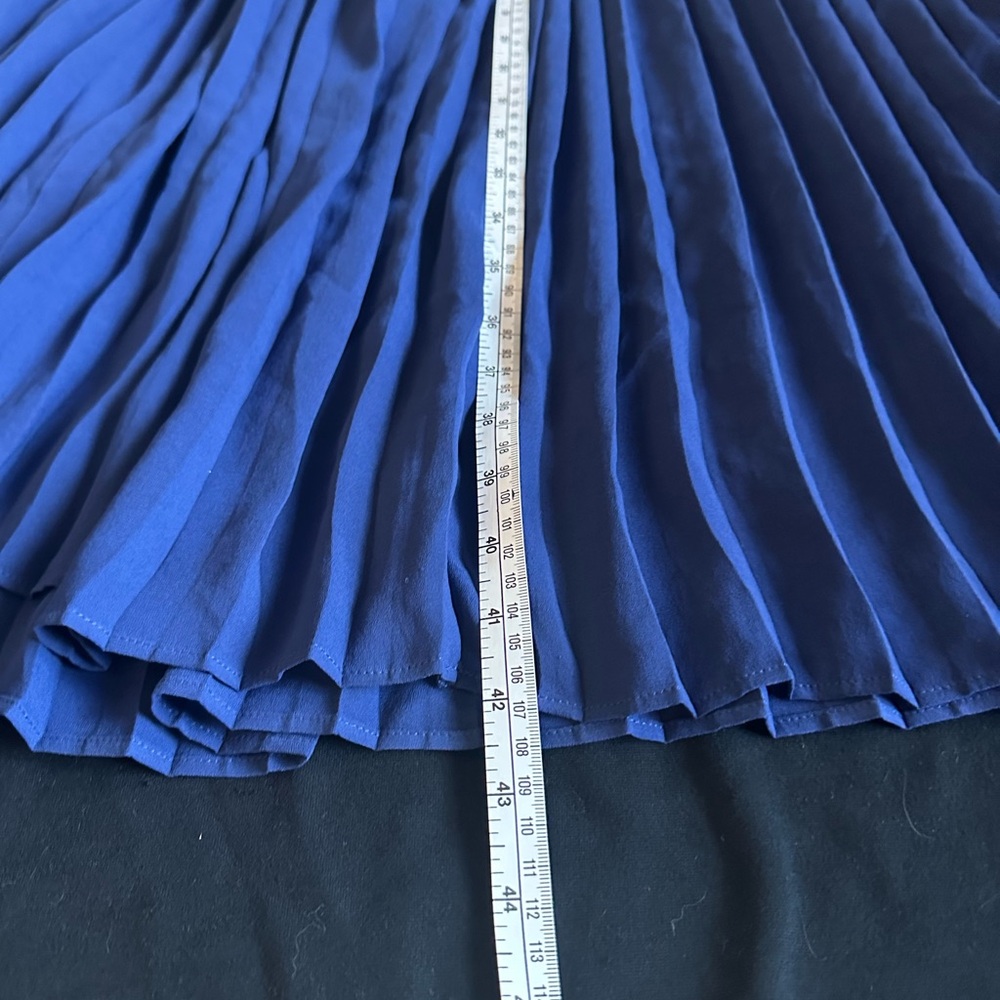 Veronique Bronquinho Italy ink Blue Pleated Fit-and-Flare Dress fits size 10 12 - Picture 9 of 14